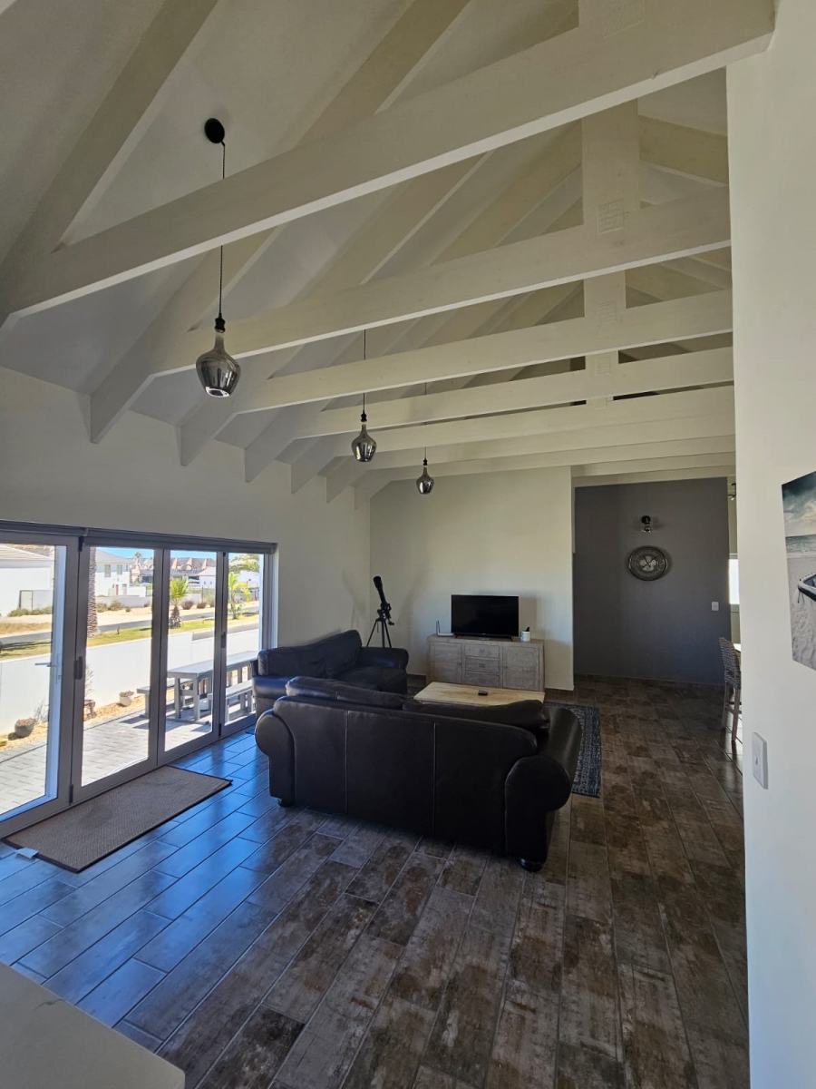 3 Bedroom Property for Sale in Britannia Bay Western Cape